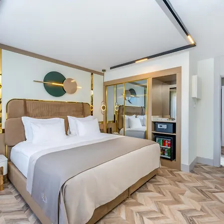 Lexia Hotel
