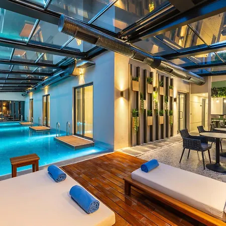 Lexia Ξενοδοχείο *